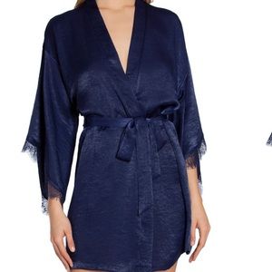 NWT - Navy Silk Robe - In Bloom by Jonquil (XS)